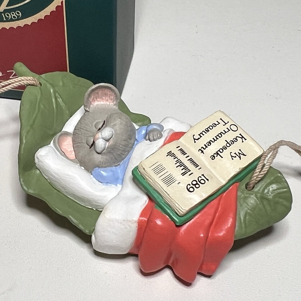 Hallmark Collect a Dream Keepsake Ornament KOC Member 1989‎ QXC4285